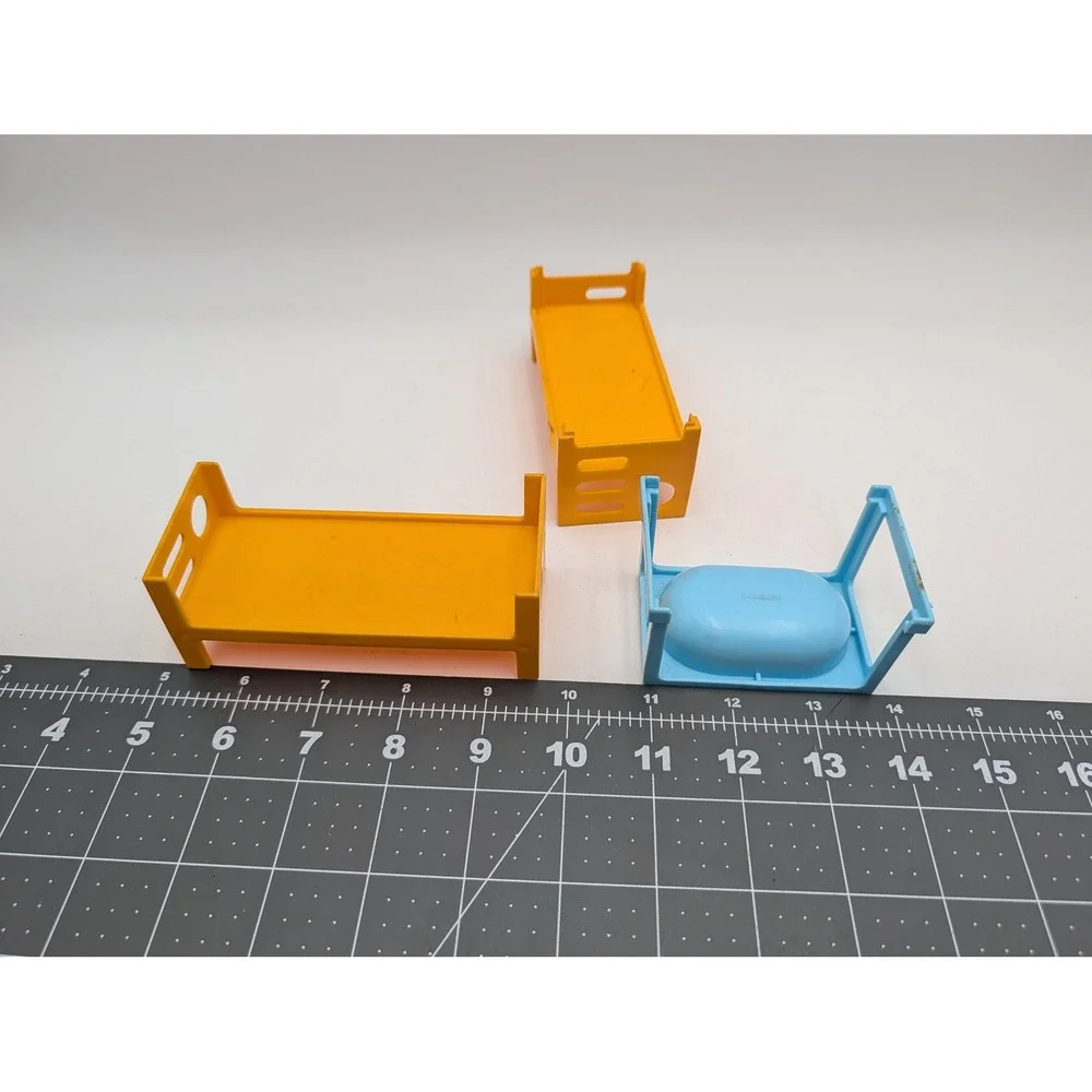 Fisher Price Dollhouse Furniture Yellow Bunk Beds Blue Sink Set Vintage